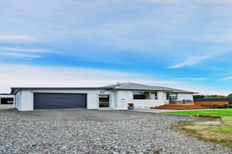 Photo of property in 17 Mary Street, Otautau, 9610