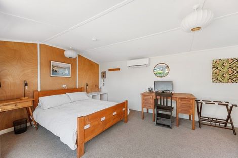 Photo of property in 15 Mill Road, Clive, 4102