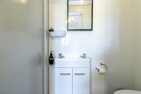 Photo of property in 17 Saint James Street, Richmond Heights, Taupo, 3330