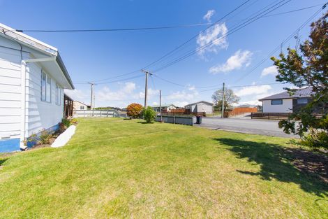 Photo of property in 32 Rata Road, Twizel, 7901