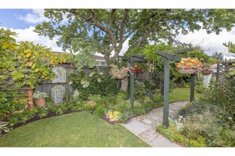 Photo of property in 46 Westgrove Avenue, Avonhead, Christchurch, 8042