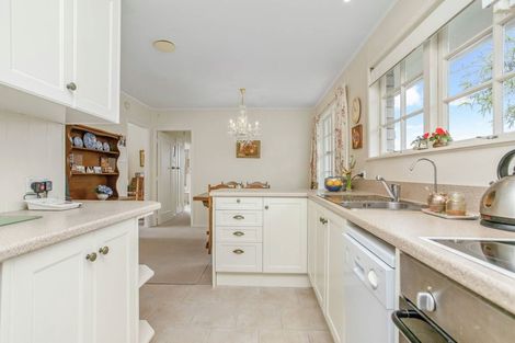 Photo of property in 2/8 Udys Road, Pakuranga, Auckland, 2010