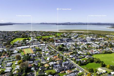 Photo of property in 3/27 Taikata Road, Te Atatu Peninsula, Auckland, 0610