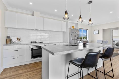 Photo of property in 11 Leith Road, Okato, New Plymouth, 4374