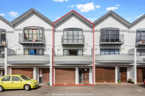 Photo of property in 9/17a Delta Avenue, New Lynn, Auckland, 0600