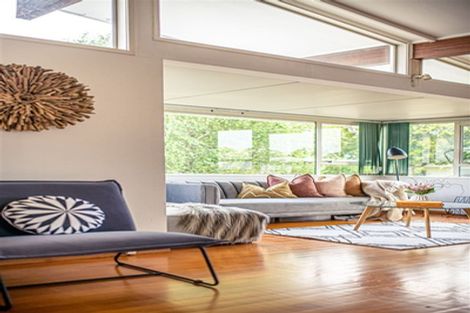 Photo of property in 23 Finlow Drive, Te Atatu South, Auckland, 0610