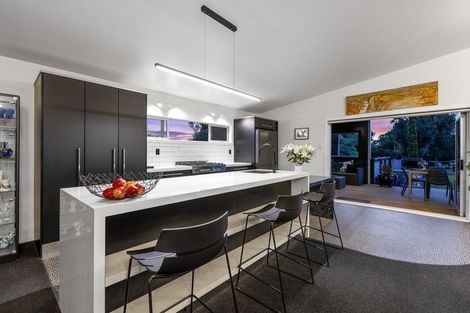 Photo of property in 418 Kaipikari Road, Urenui, 4375