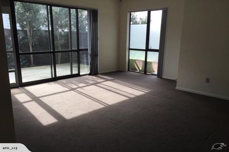 Photo of property in 2 Vivian Road, Silverdale, 0932