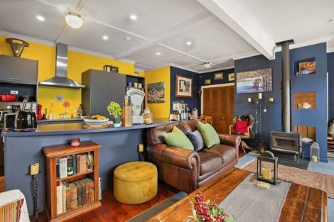 Photo of property in 92 Townsend Road, Miramar, Wellington, 6022