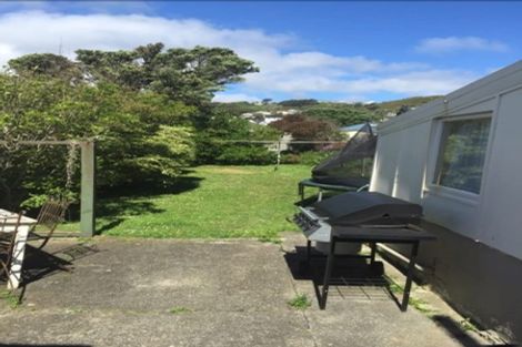 Photo of property in 65 Derwent Street, Island Bay, Wellington, 6023