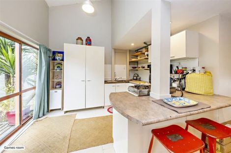 Photo of property in 41 Park Avenue, Otahuhu, Auckland, 1062