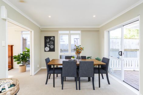 Photo of property in 77 Abraham Crescent, Milson, Palmerston North, 4414