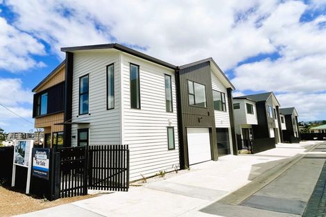 Photo of property in 7a Poto Street, Te Atatu South, Auckland, 0610