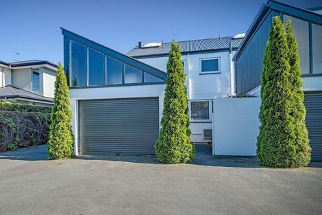 Photo of property in 1/99 Aikmans Road, Merivale, Christchurch, 8014