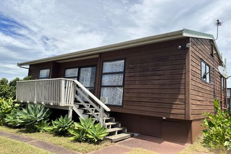 Photo of property in 40 Spence Road, Henderson, Auckland, 0612