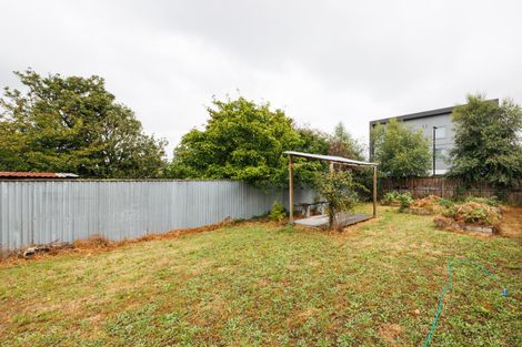 Photo of property in 8 Ranfurly Street, Hokowhitu, Palmerston North, 4410