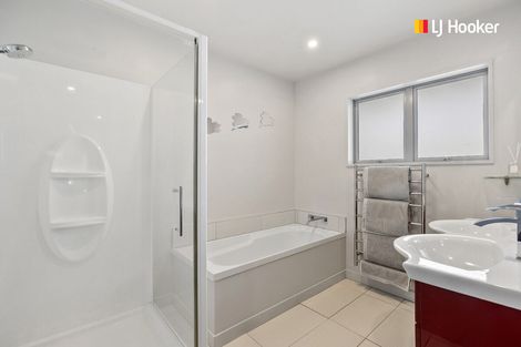 Photo of property in 333 Highcliff Road, Highcliff, Dunedin, 9013