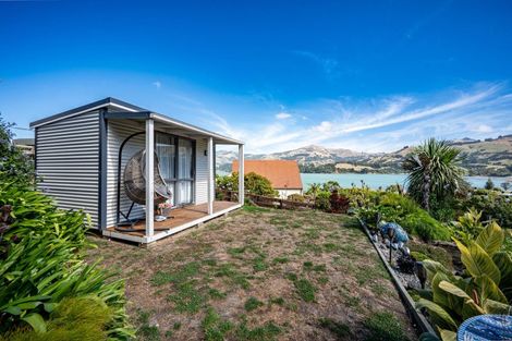 Photo of property in 18 Haywards Lane, Duvauchelle, 7581