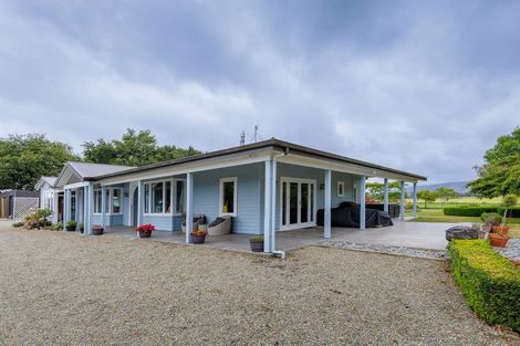 Photo of property in 302 Timaru Road, Waimate, 7978