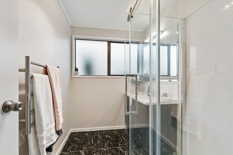 Photo of property in 7 Holborn Place, Papatoetoe, Auckland, 2025