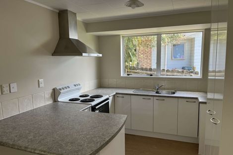 Photo of property in 29a Carillon Place, Massey, Auckland, 0614