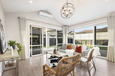 Photo of property in 8 Helenslee Court, Flagstaff, Hamilton, 3210