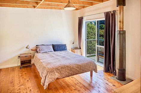 Photo of property in 101 Cluny Road, Plimmerton, Porirua, 5026