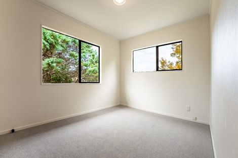 Photo of property in 18 Shadon Place, Stanmore Bay, Whangaparaoa, 0932