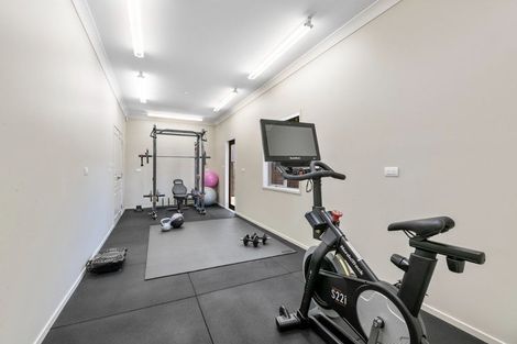 Photo of property in 64 Balboa Drive, Matakatia, Whangaparaoa, 0930