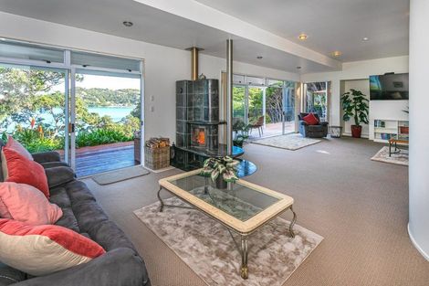 Photo of property in 1275 Wyuna Bay Road, Wyuna Bay, Coromandel, 3581
