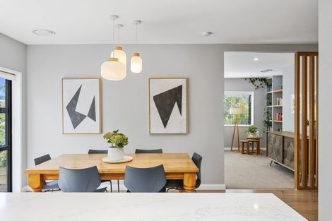 Photo of property in 8 Jays Road, Titirangi, Auckland, 0604