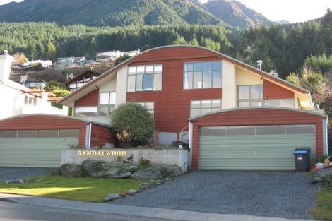 Photo of property in 132a Fernhill Road, Fernhill, Queenstown, 9300