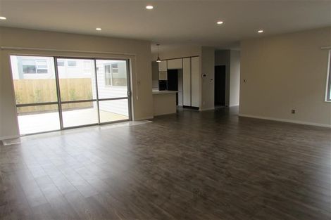 Photo of property in 38a Archers Road, Glenfield, Auckland, 0629