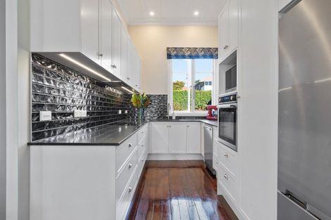 Photo of property in 3 Picardy Street, Maryhill, Dunedin, 9011