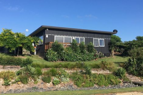 Photo of property in 53b Cemetery Road, Te Arai, Wellsford, 0975
