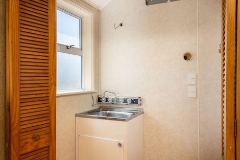 Photo of property in 29 Cornwall Street, Brooklands, New Plymouth, 4310