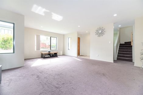 Photo of property in 10 Whitbourne Heights, Manurewa, Auckland, 2105