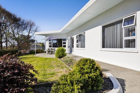 Photo of property in 15 Caplen Street, Hawera, 4610