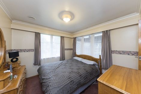 Photo of property in 11 Peters Avenue, Cloverlea, Palmerston North, 4412
