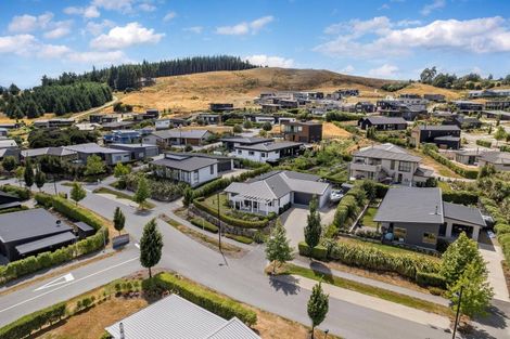 Photo of property in Kamahi Street, Wanaka, 9305