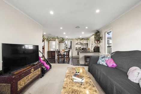 Photo of property in 1a Esperanto Road, Papatoetoe, Auckland, 2025