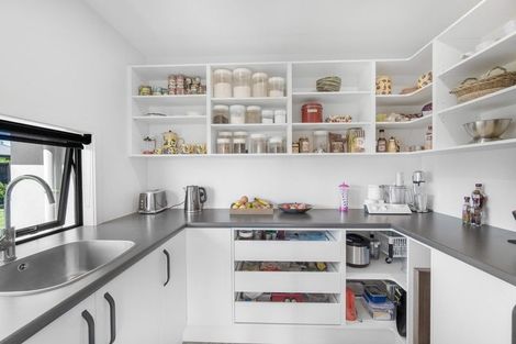 Photo of property in 1 Westmere Mews, West Melton, 7618