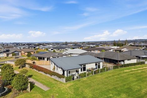 Photo of property in 29 Harding Drive, Papamoa Beach, Papamoa, 3118