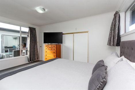 Photo of property in 17 Mangati Road, Bell Block, New Plymouth, 4312