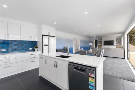 Photo of property in 1331a Coast Road, Wainuiomata Coast, Wainuiomata, 5373