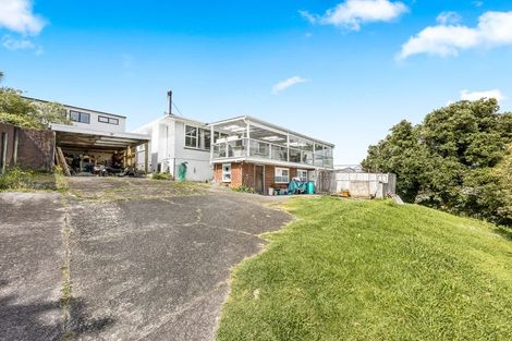 Photo of property in 27 Choice Avenue, Henderson, Auckland, 0612