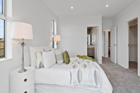 Photo of property in 29 Kukuwai Avenue, Red Beach, 0932