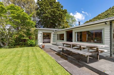 Photo of property in 4 Bridge Road, Birchville, Upper Hutt, 5018