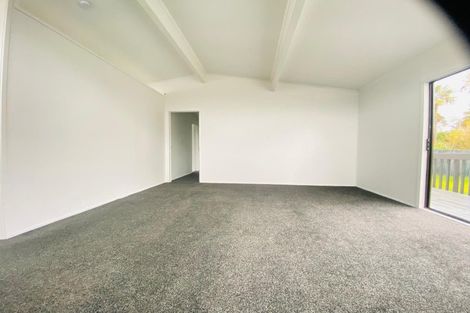 Photo of property in 34 Tabitha Crescent, Henderson, Auckland, 0612