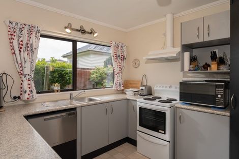 Photo of property in 29c Findlay Street, Tawa, Wellington, 5028